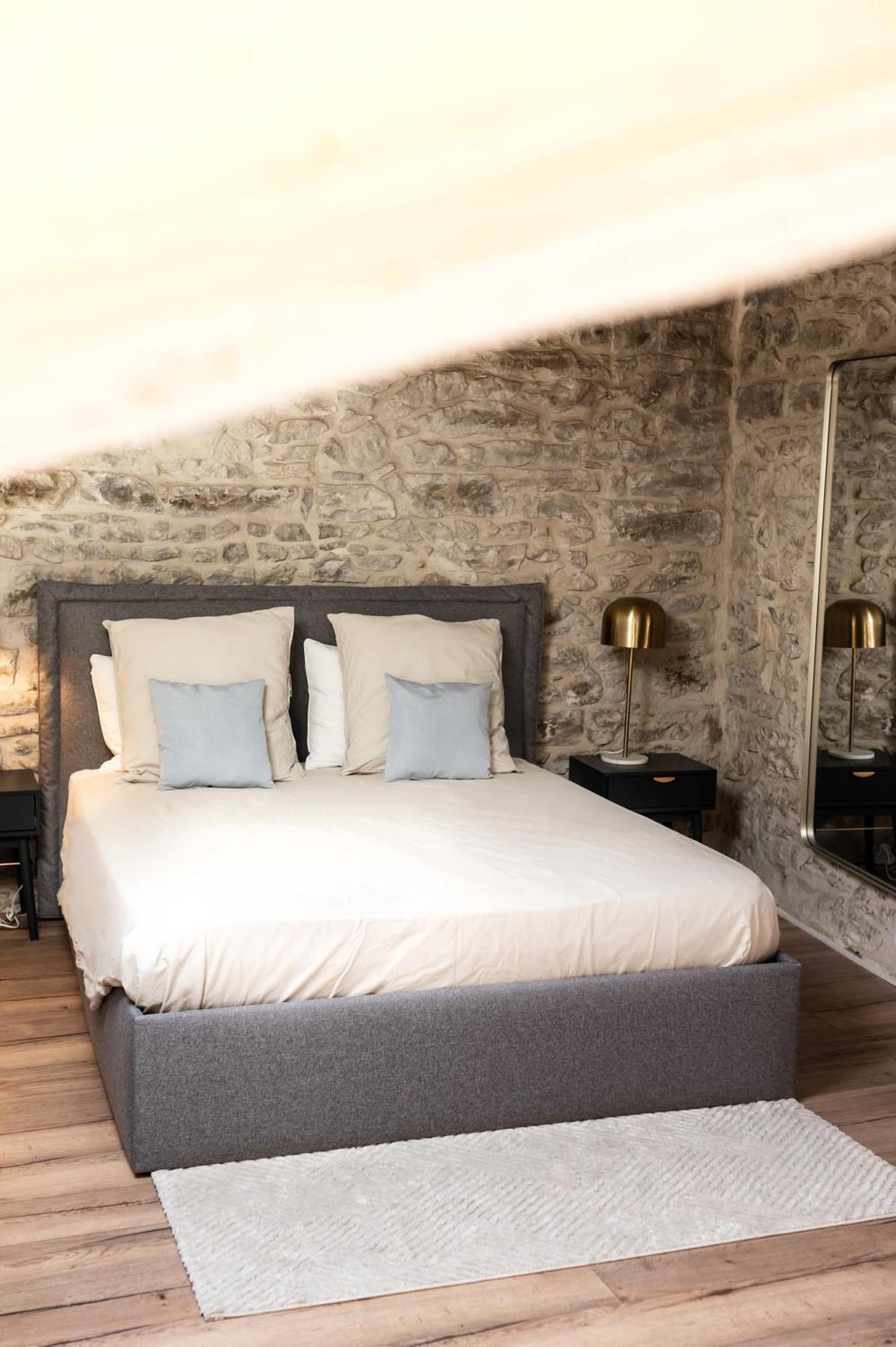 L'Etoile - Duplex Cosy De 50M2 En Centre-Ville Nîmes Exteriör bild